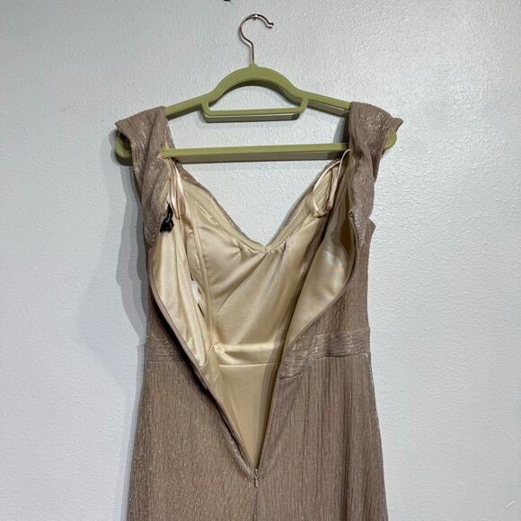 Aqua Gold Ruffled Cap Sleeve Off Shoulder Metallic Maxi Gown Sz 4 NWT - Picture 10 of 14